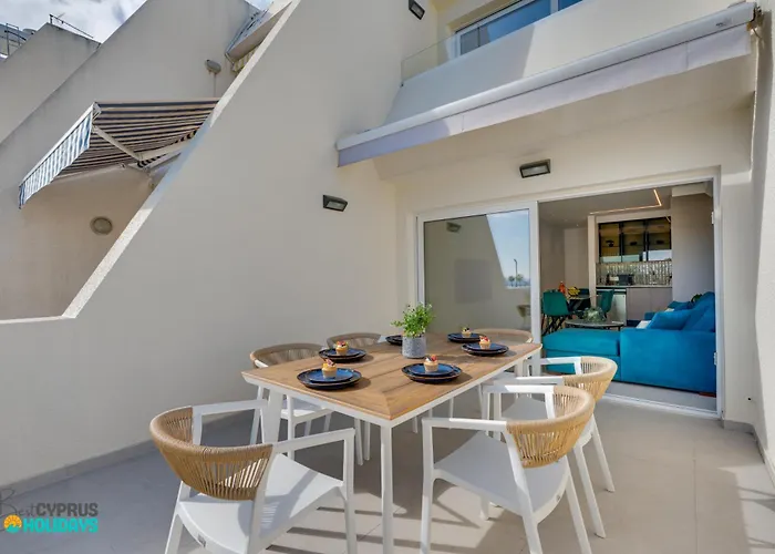 Lordos Deluxe 2bd Duplex With Pool And Seaview Apartmán Larnaca